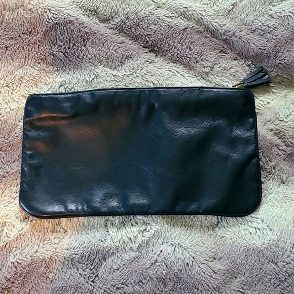 Roger Van S Clutch - Picture 1 of 4